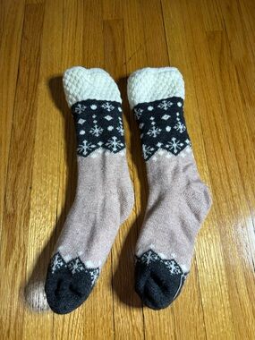 Women’s Thick Winter Snowflake Socks Aloe Vera Lined